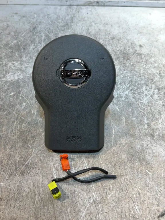 2010 - 2021 Nissan Frontier Front Left Steering Wheel Airbag Black OEM