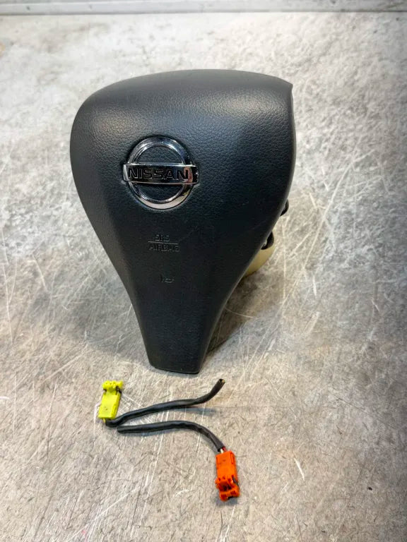 2013-2018 Nissan Altima Rogue Left Driver Side Steering Wheel Airbag Black OEM