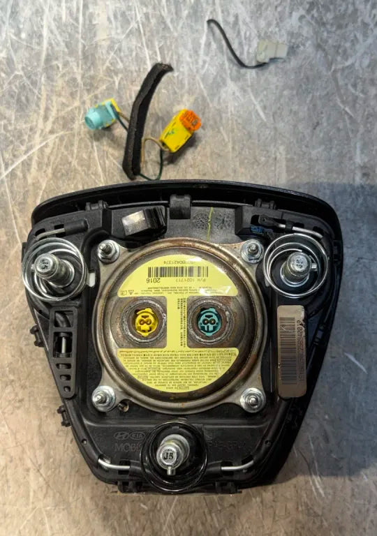 2015-2017 Hyundai Sonata Steering Wheel Airbag With Left Driver Knee OEM