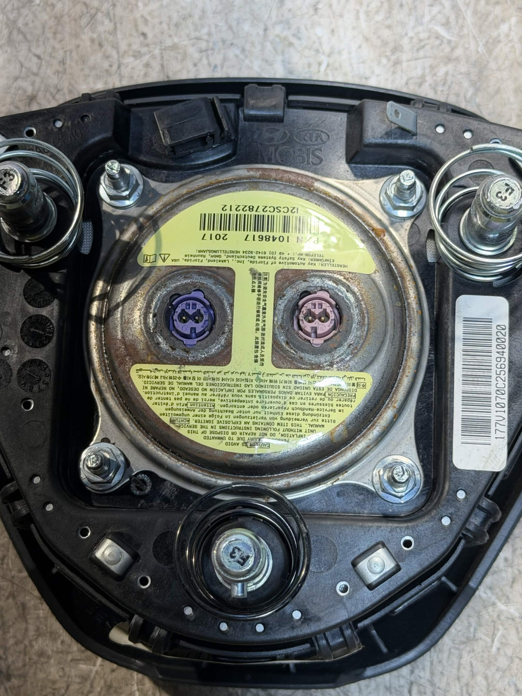2018 2019 Hyundai Sonata 2.0T Steering Wheel Airbag with Knee Airbag OEM