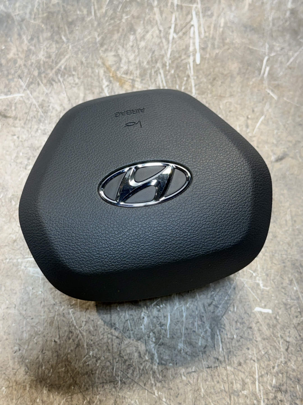 2018 2019 Hyundai Sonata 2.0T Steering Wheel Airbag with Knee Airbag OEM