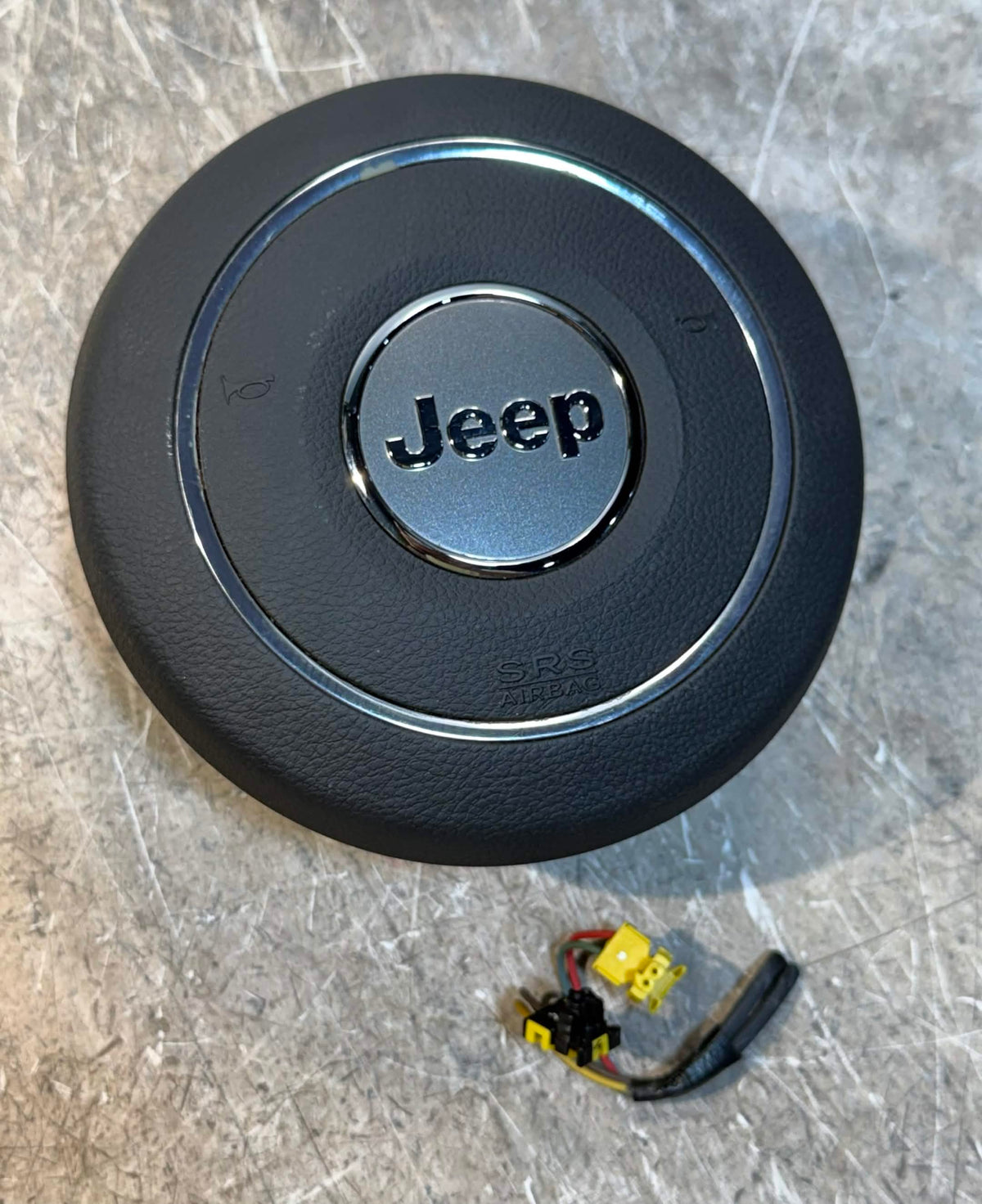 2013-2017 Jeep Wrangler Steering Wheel Airbag Black OEM