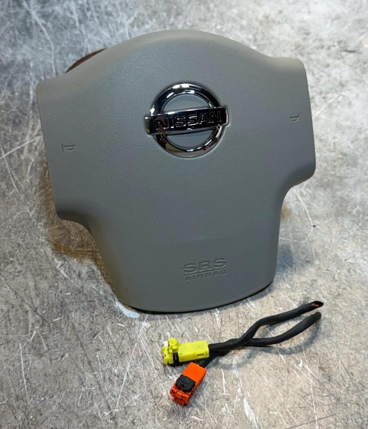2008-2012 Nissan Titan Armada Steering Wheel Airbag Gray OEM