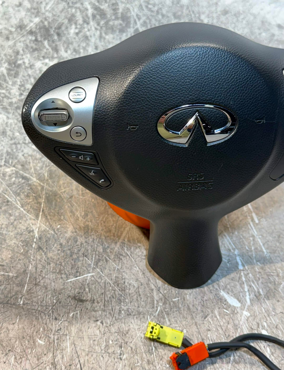 2009-2017 Infiniti FX35 FX37 QX70 Steering Wheel Airbag Black OEM