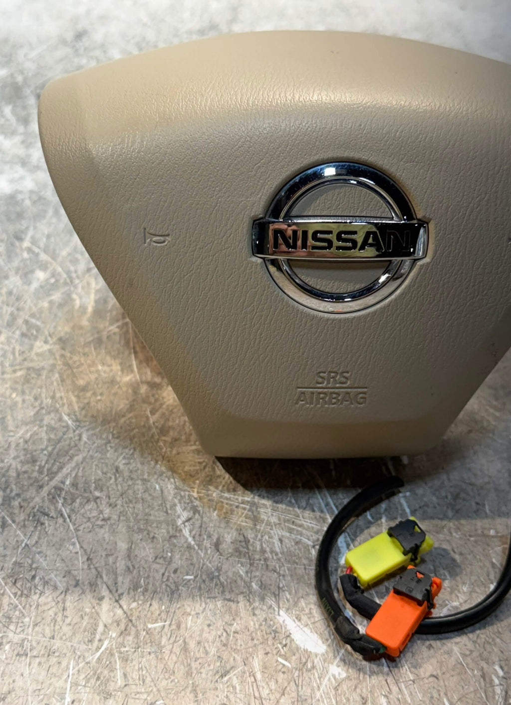 2015-2023 Nissan Murano Steering Wheel Airbag Beige OEM