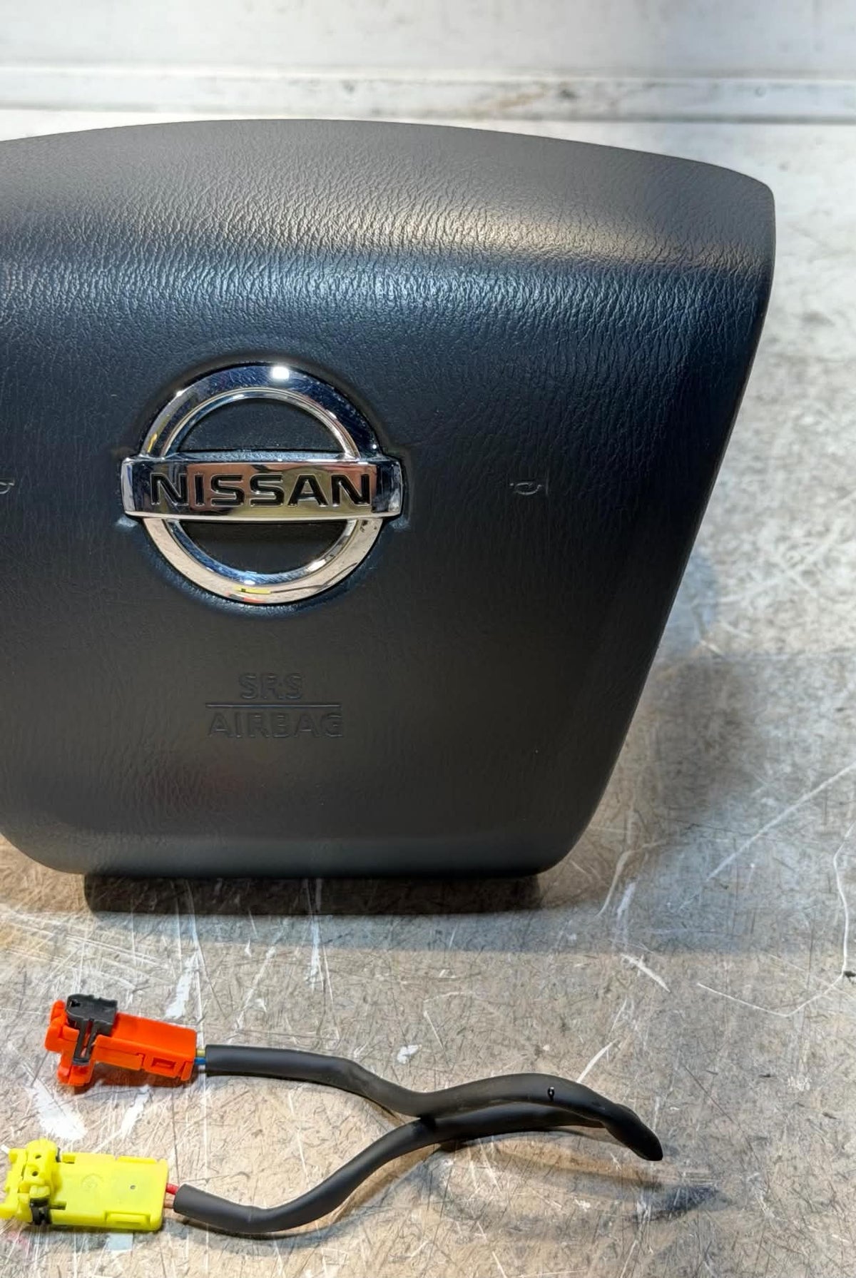 2013-2015 Nissan Armada Steering Wheel Airbag Black OEM