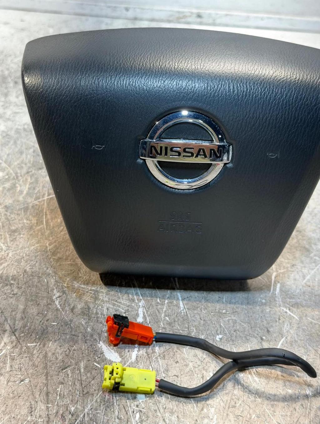 2013-2015 Nissan Armada Steering Wheel Airbag Black OEM