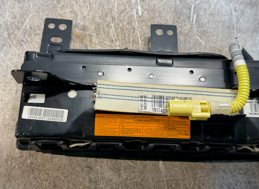2015-2019 Hyundai Sonata Front Left Hand Driver Knee Airbag OEM